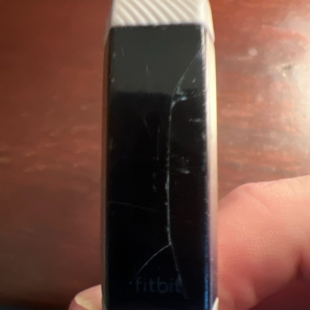 Fitbit - Picture 5 of 7